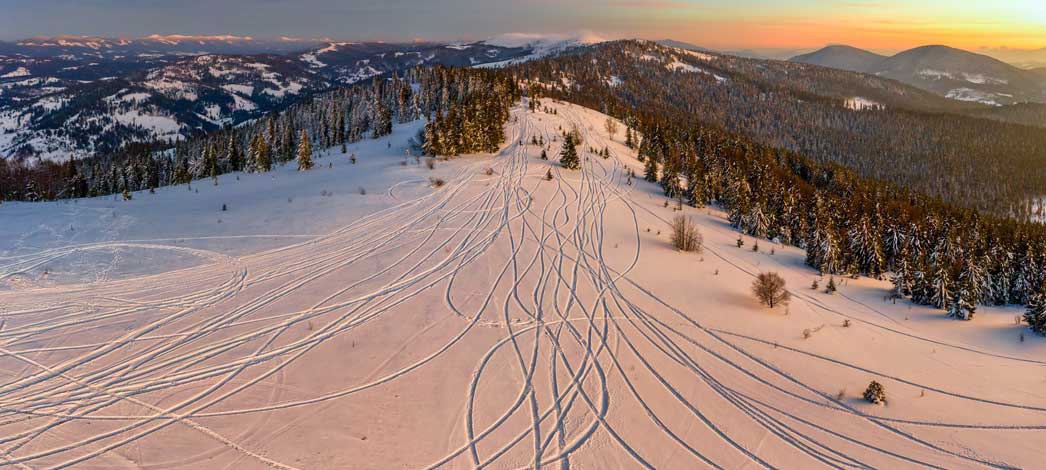 Skiing in the Lakes Region 